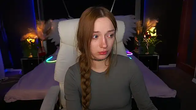 LizzaMoonn 现场XXX聊天