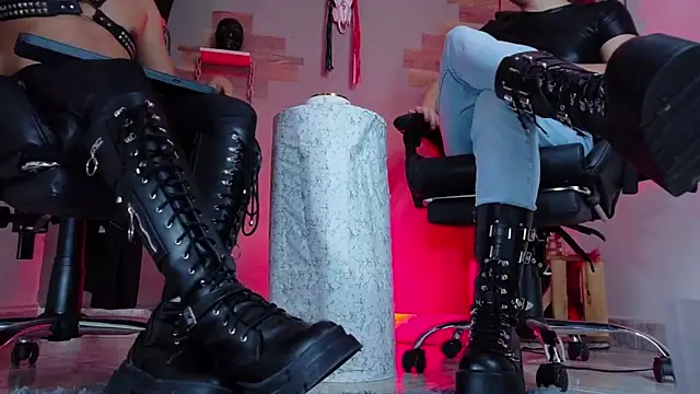 AngeloandEdwardのライブXXXチャット