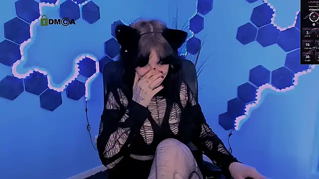 nikki_kiss_ élő XXX-chatje