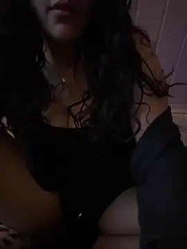LaylaLush69 웹캠 쇼