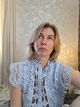 stellahere8n Live XXX chat