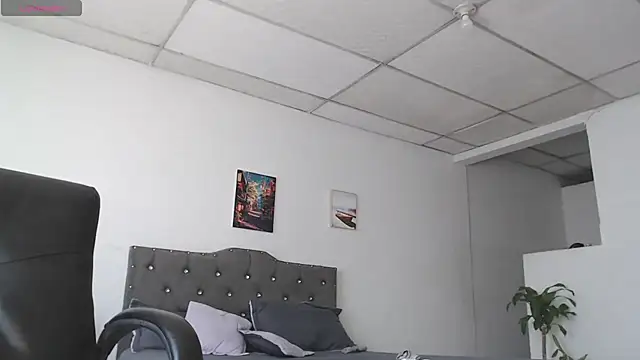 Aaronblack1_n Live XXX chat