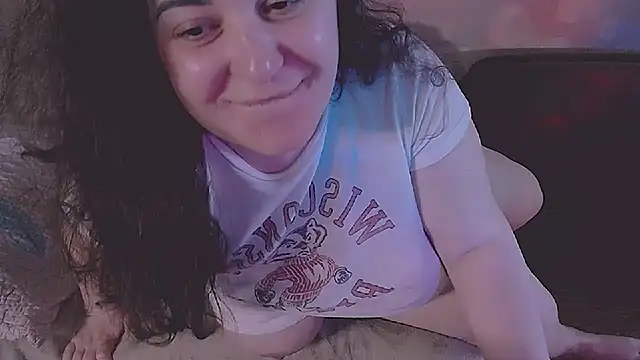 SoftLia live XXX chat