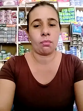 MIA-LARIOS' Live XXX Chat