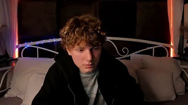 Benjamin_Harrisn Live XXX chat
