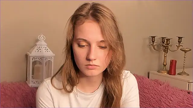 RubieHeiser – Naživo XXX chat