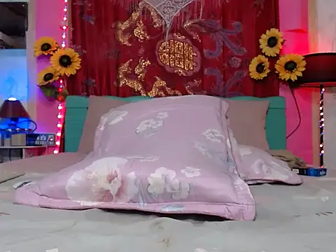 UrAsianPrincessDanie Obrolan Langsung XXX