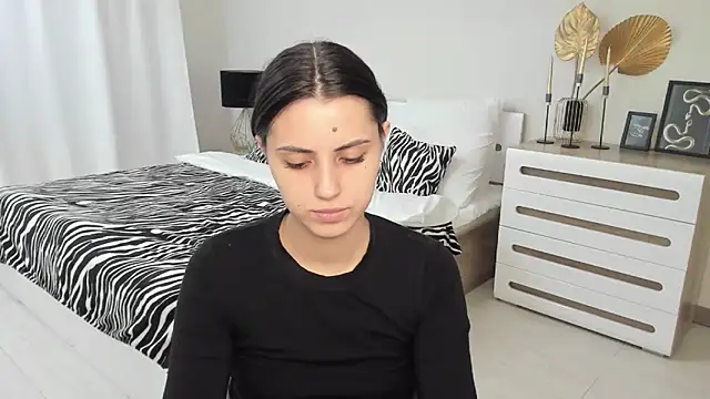 Jasmine_Stewart Obrolan Langsung XXX