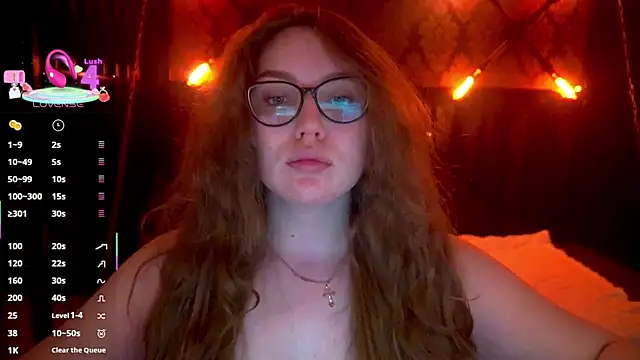 XXX chat uživo modela LuxSopphia
