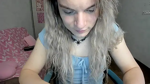 milliKira006 Webcam Show