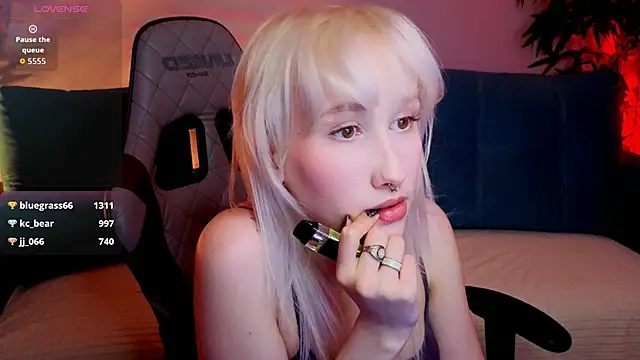 evlica's Live XXX Chat