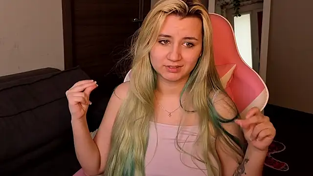 BarbaraShyX's Webcam Show