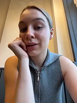 Živý XXX chat SashaCatt