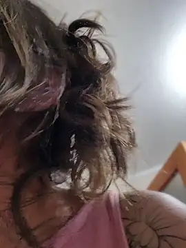 Mar_puentes – Naživo XXX chat