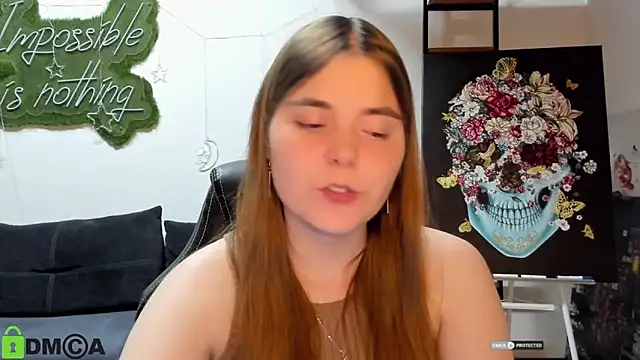 MiraaBloom live XXX chat