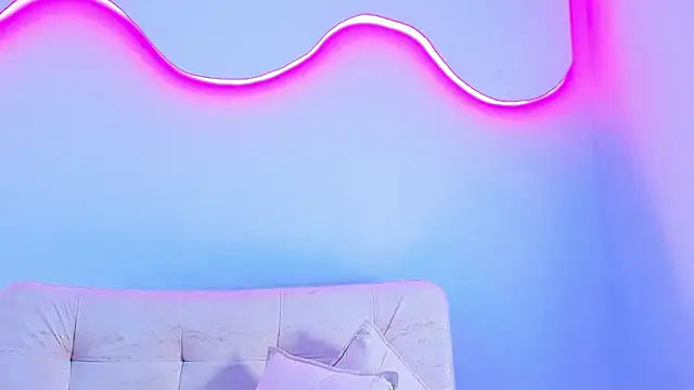 VenusBlazzer Live XXX-chat