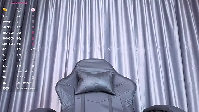 Živý XXX chat Momo_Ayase_