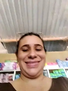 MIA-LARIOS Live XXX-chat