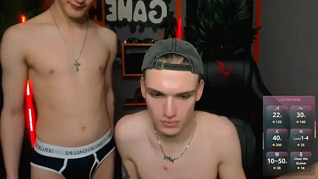Lucas_Moran élő XXX-chatje