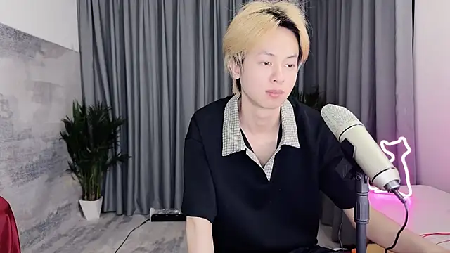 XXX chat uživo modela hafabva