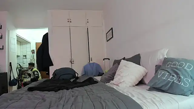 mr_almo Webcamshow