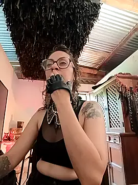 MadameRita লাইভ XXX চ্যাট