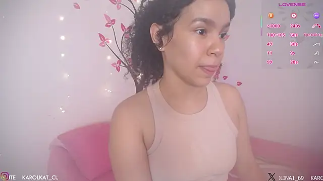 Karolina_1のライブXXXチャット