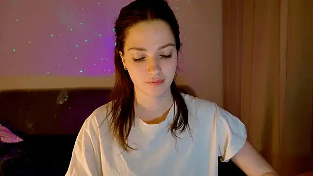 KiraVair – Live XXX-chat