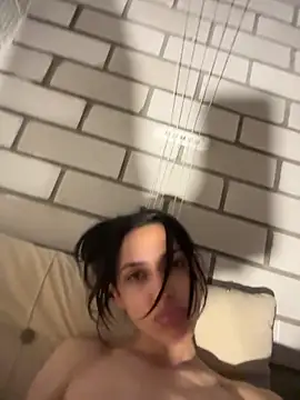 LeslyJouretdy Chat XXX in diretta
