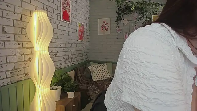 Spark_of_joy's Live XXX Chat