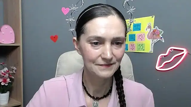 TayaFinch – Kamerová šou