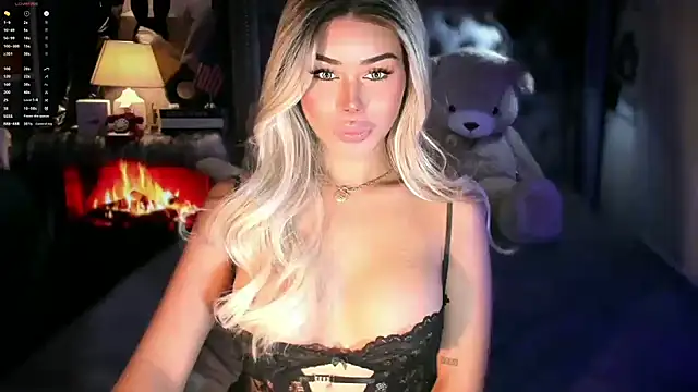 ZyraGoddes Webcam-Show