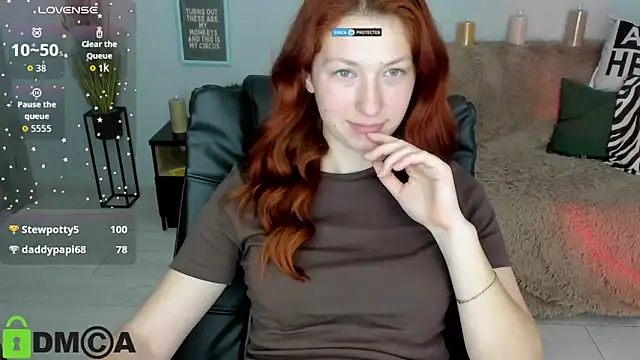 Lizzy_Foxx's Live XXX Chat