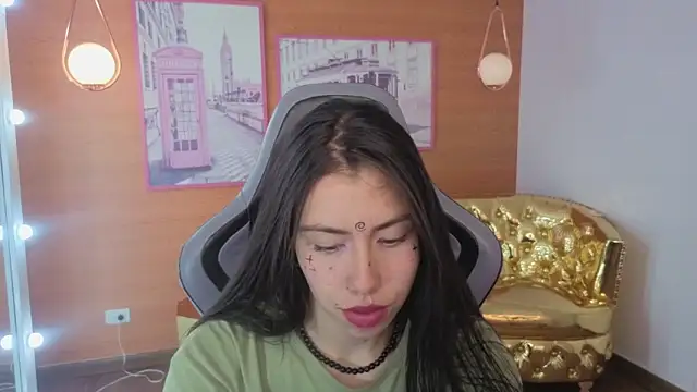 Živý XXX chat timkerhell_18_a