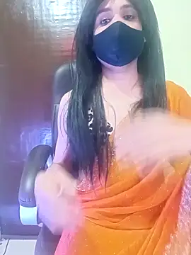 Lovely_Ladyboy_star webkamerás műsora