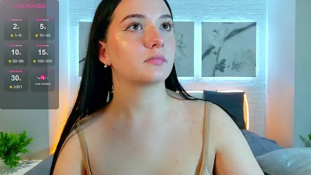 Grand_Vita Live XXX Chat