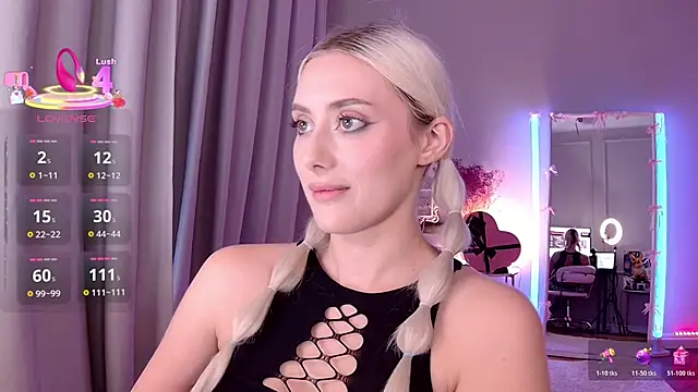 LoryWood Live XXX-chat