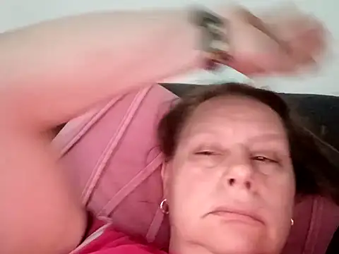 Jahudka47's Live XXX Chat