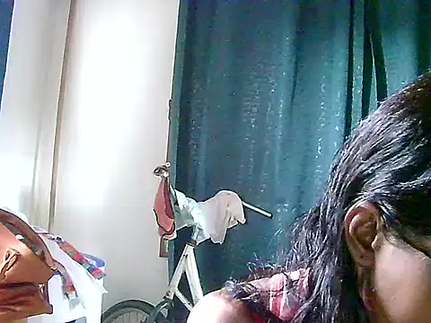 Ansh1307's Live XXX Chat