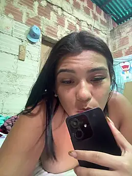 Ceninth Live XXX-chat