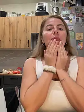 Chat XXX ao vivo de Lisorine