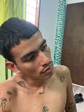 sorry-mom69 Show in webcam