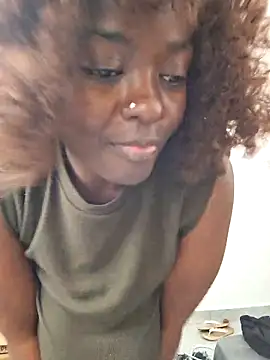 bustytemptress1 라이브 XXX 채팅