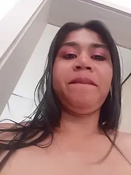 Chat XXX ao vivo de LexyJohnnes_