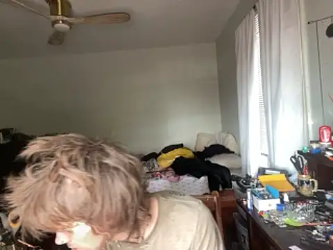 XanderOzzz Show Webcam