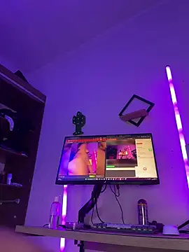 pepsicolacouple Adlı Modelin Canlı XXX Sohbeti