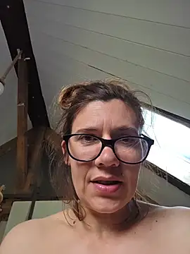 Chat +18 de Lina_lou4 ao vivo