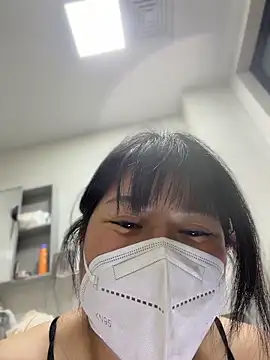 Chat XXX en directo de xiuxiu666