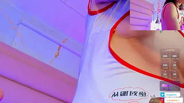 Evangelyne_1 라이브 XXX 채팅