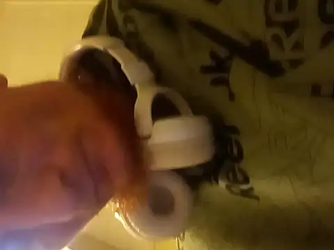 jizzyglizzy92 webkamerás műsora